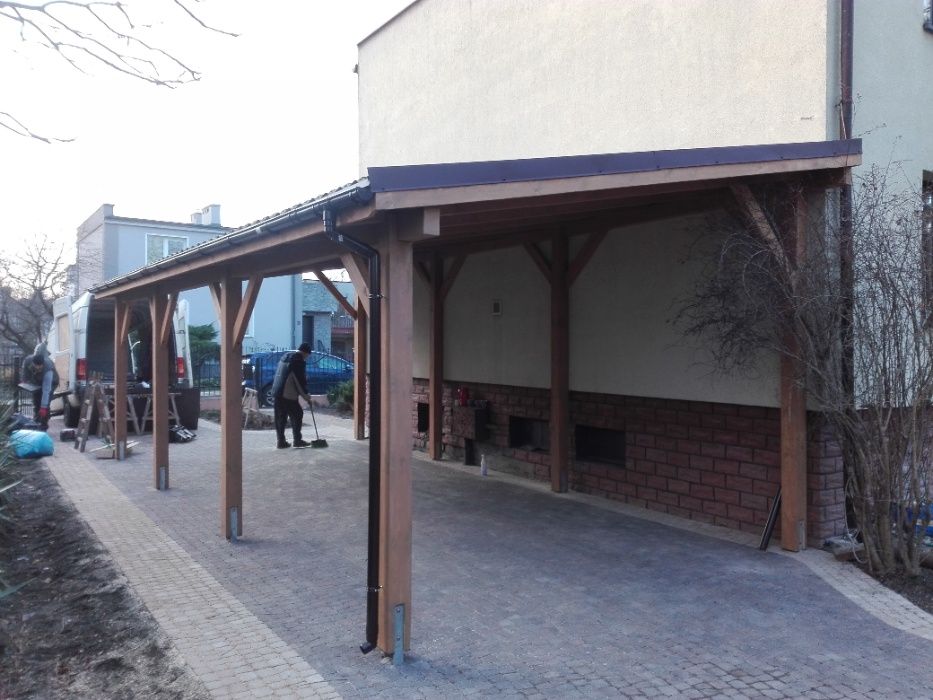 Wiata garażowa z dachem jednospadowym