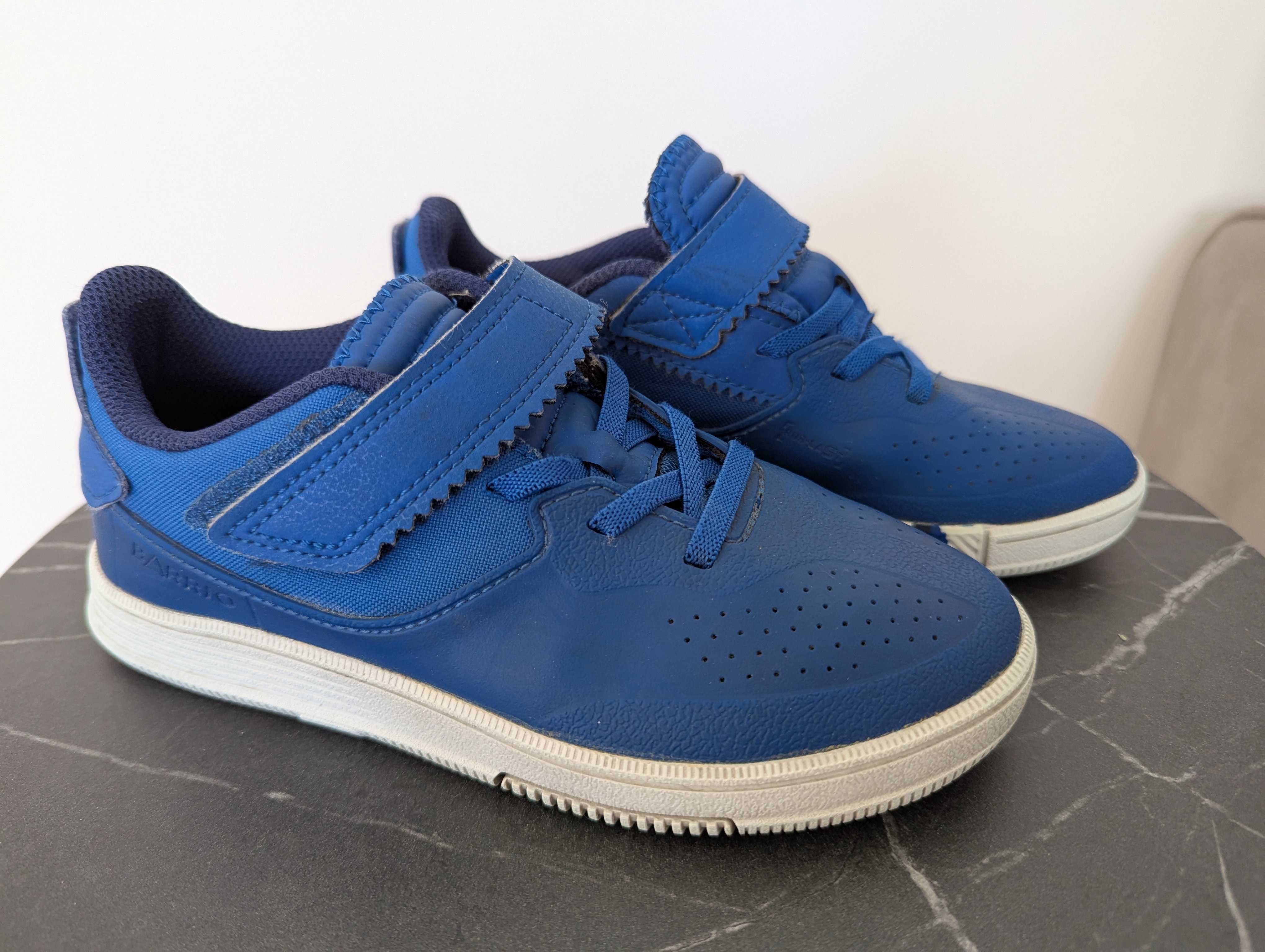 Buty halówki do piłki nożnej Decathlon r. 32