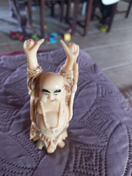 Peças de marfim antigos