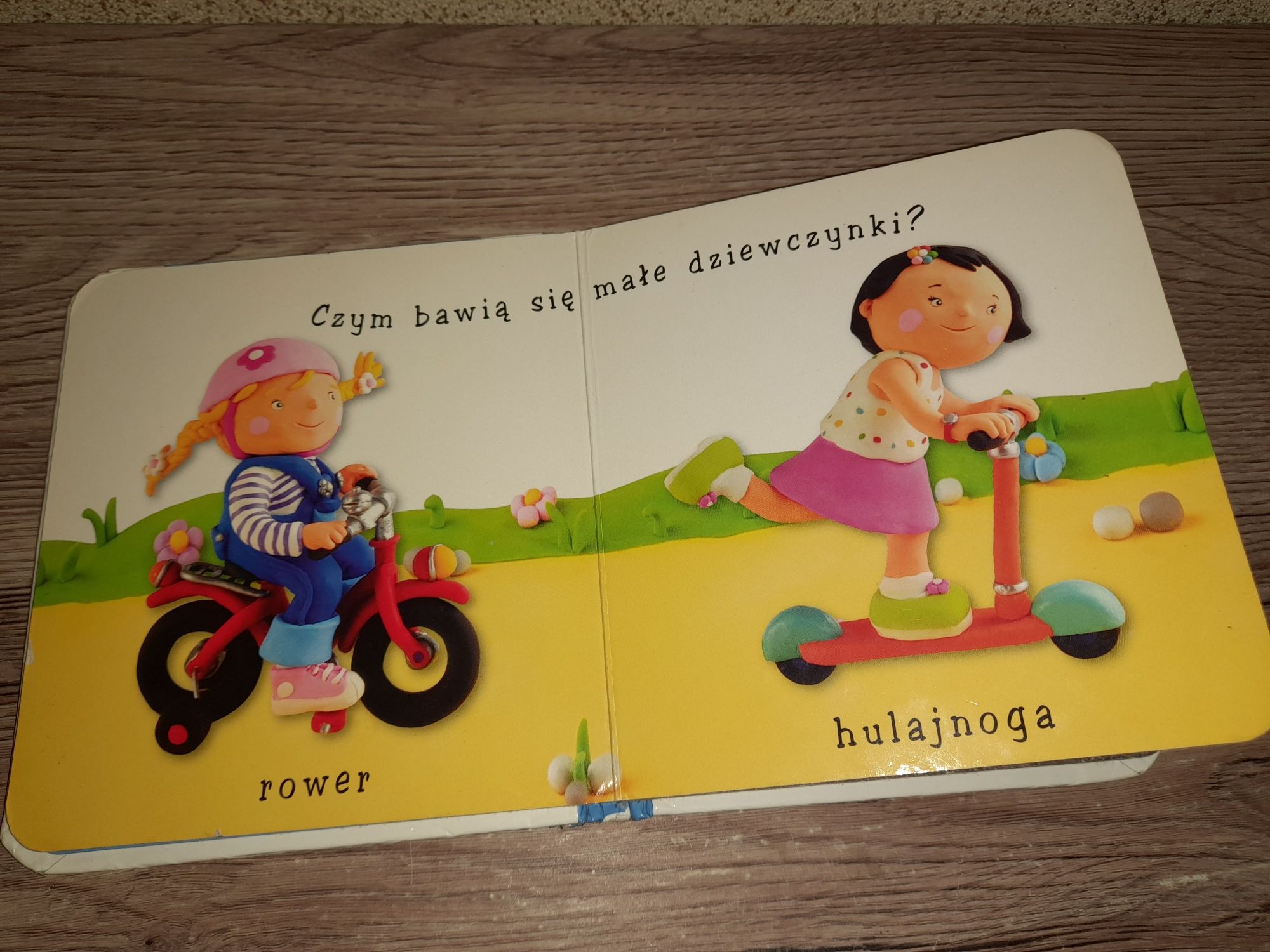 Książeczka dla dzieci - Pojazdy