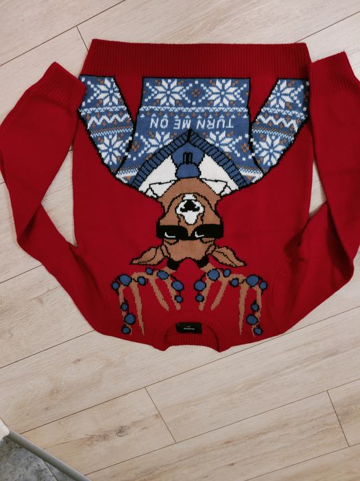 Nowy  Świąteczny czerwony sweterek 38