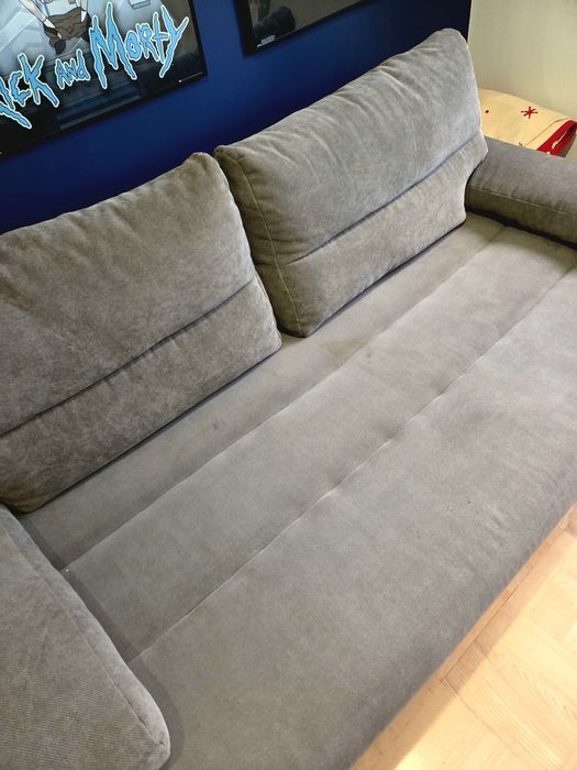 Sprzedam kanape rozkładaną do odświeżenia