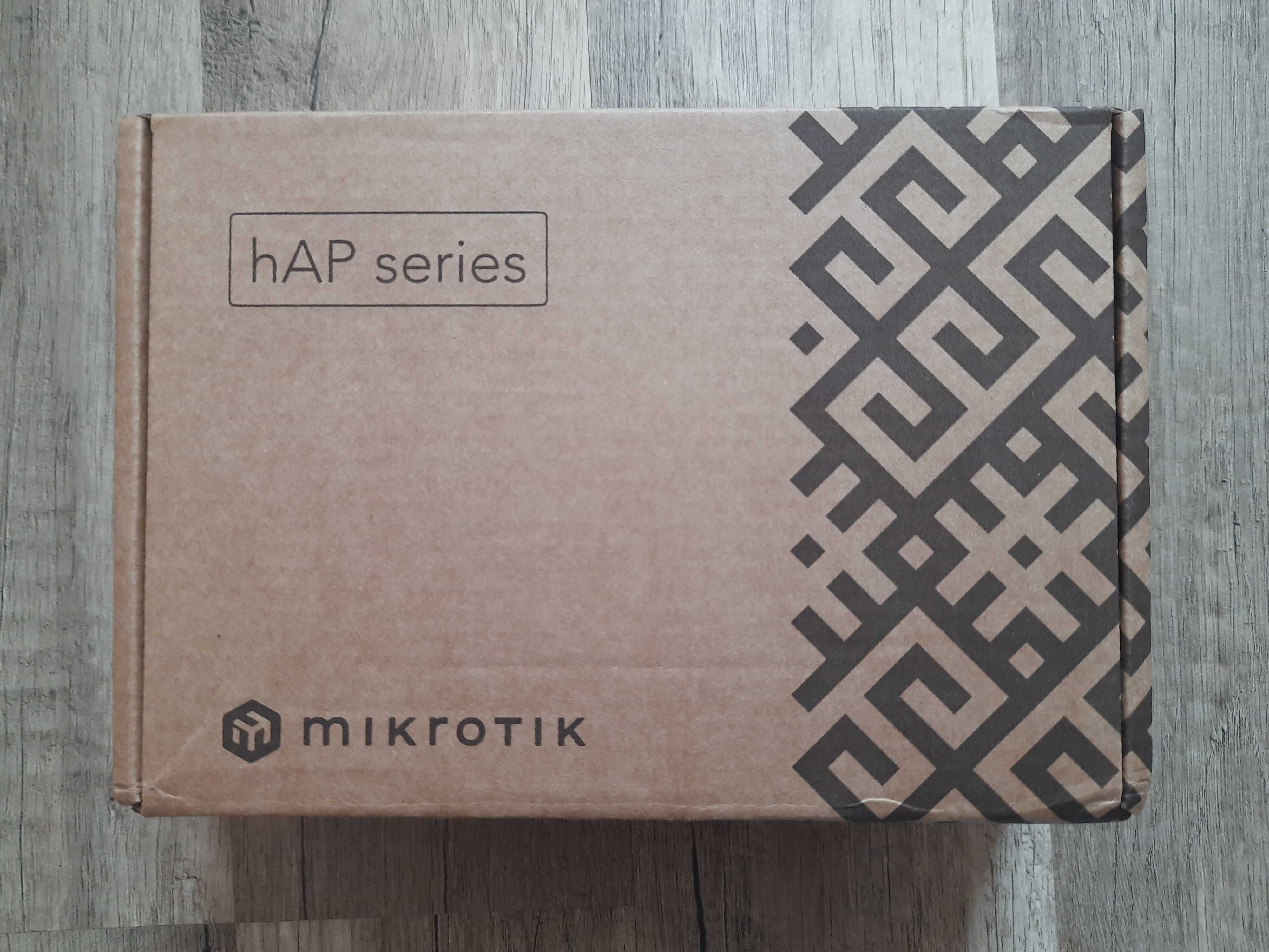 Mikrotik hAP ax lite L41G-2axD 2.4 GHz Wi-Fi6 802.11ax 4xGigabit порти