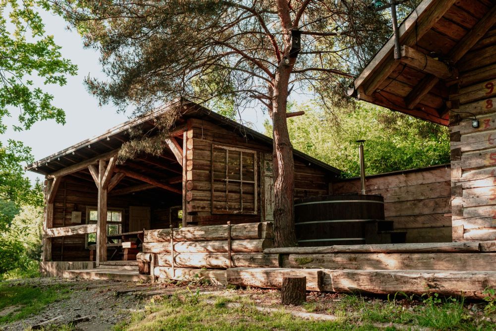 SIEDLISKO na wyłączność!! dwa DOMKI do 12os. Sauna, balia BESKID NISKI