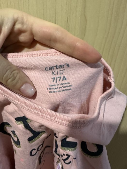 Продам кофточку Carters
