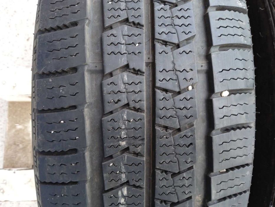 Зима 215/65 R16C Nexen Winguard WT 1 ціна пари 5000 грн