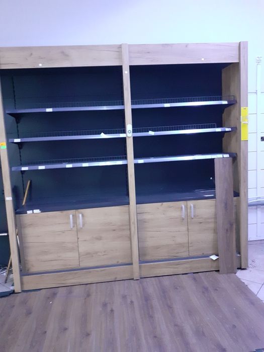 Regał sklepowy, gondola