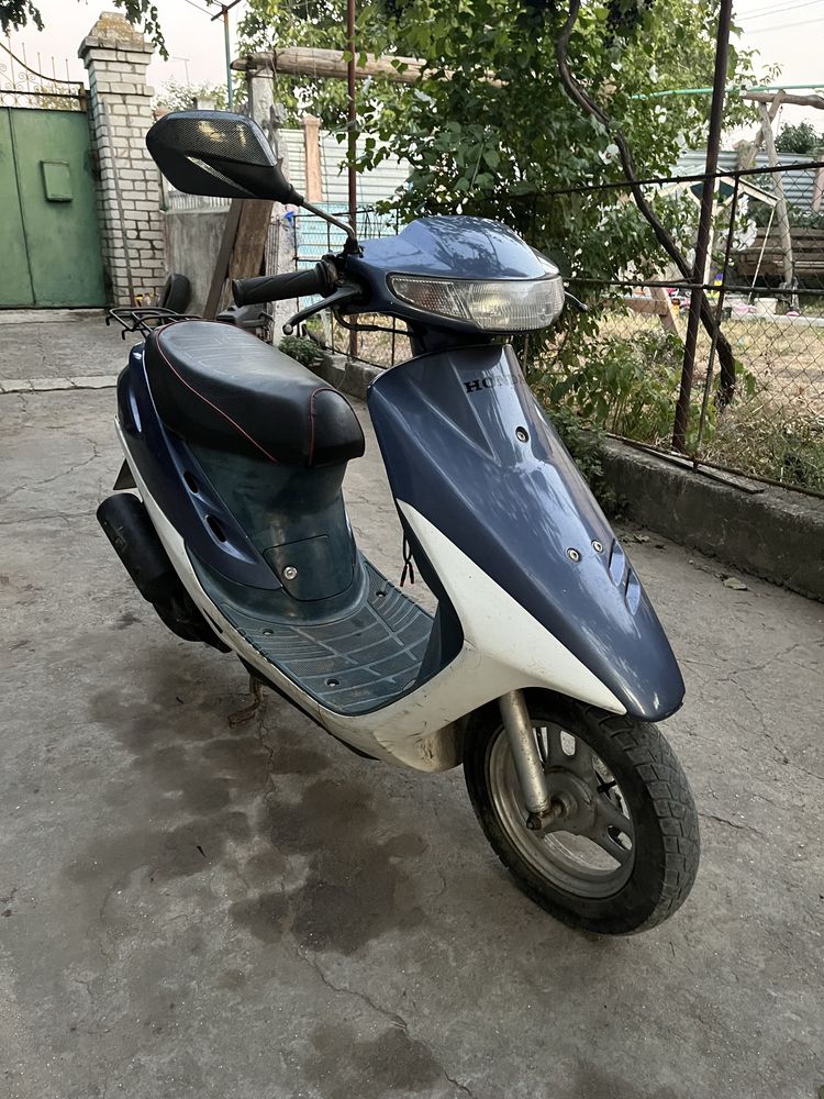 Продам Хонду дио 27