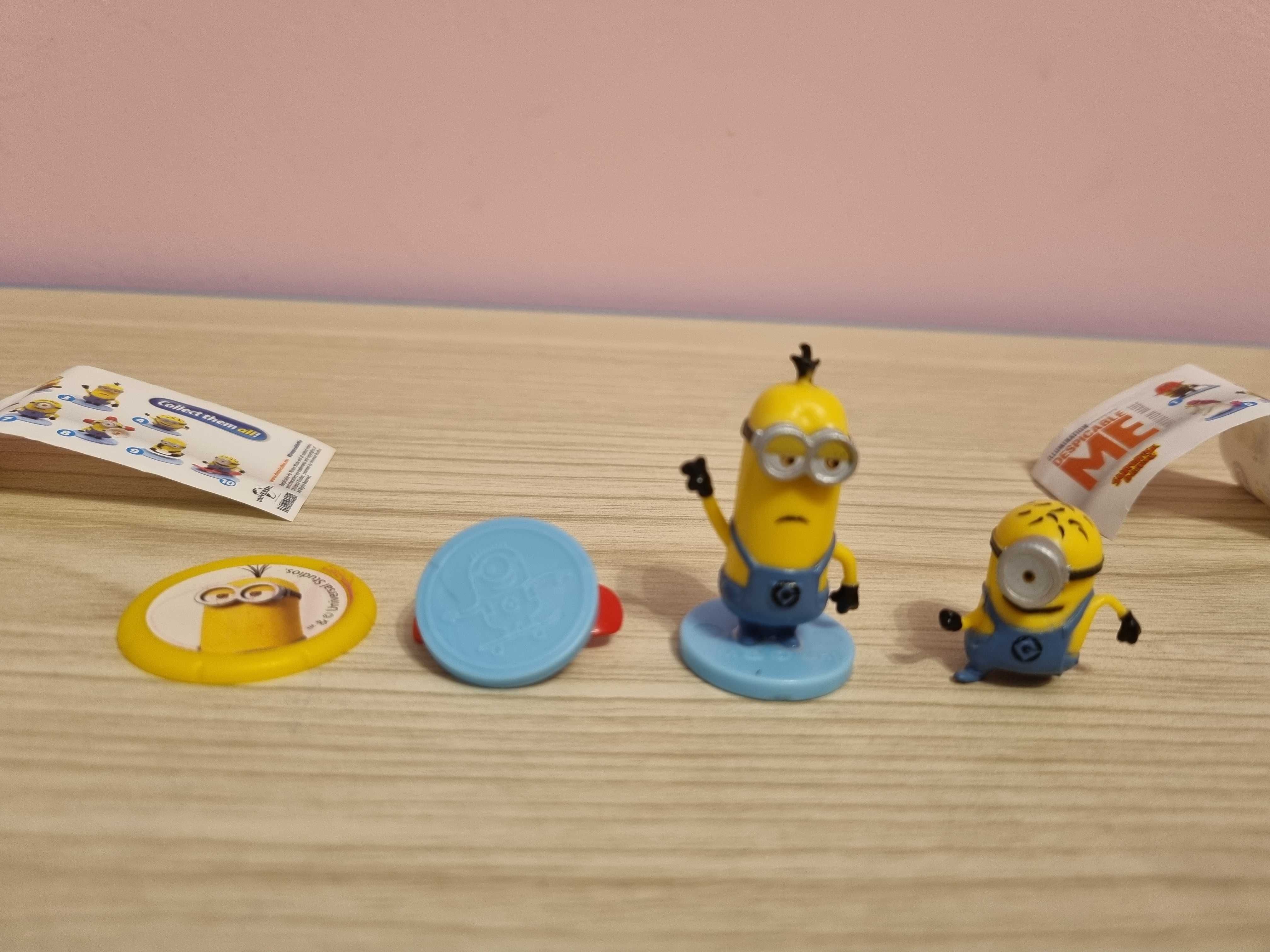 4 sztuki Minionki Jajko Niespodzianka Kula Karteczka