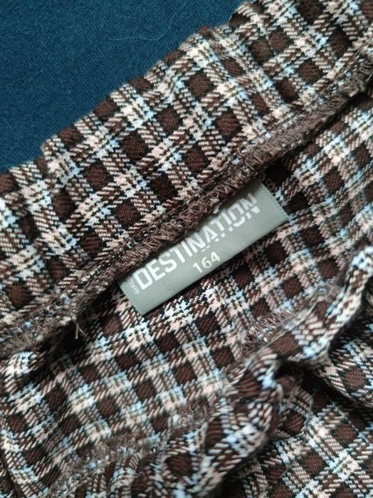 Тенісна спідниця в гарному стані