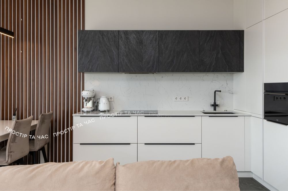 Продам видову 120м2 квартиру у ЖК Busov Hill. Ексклюзив