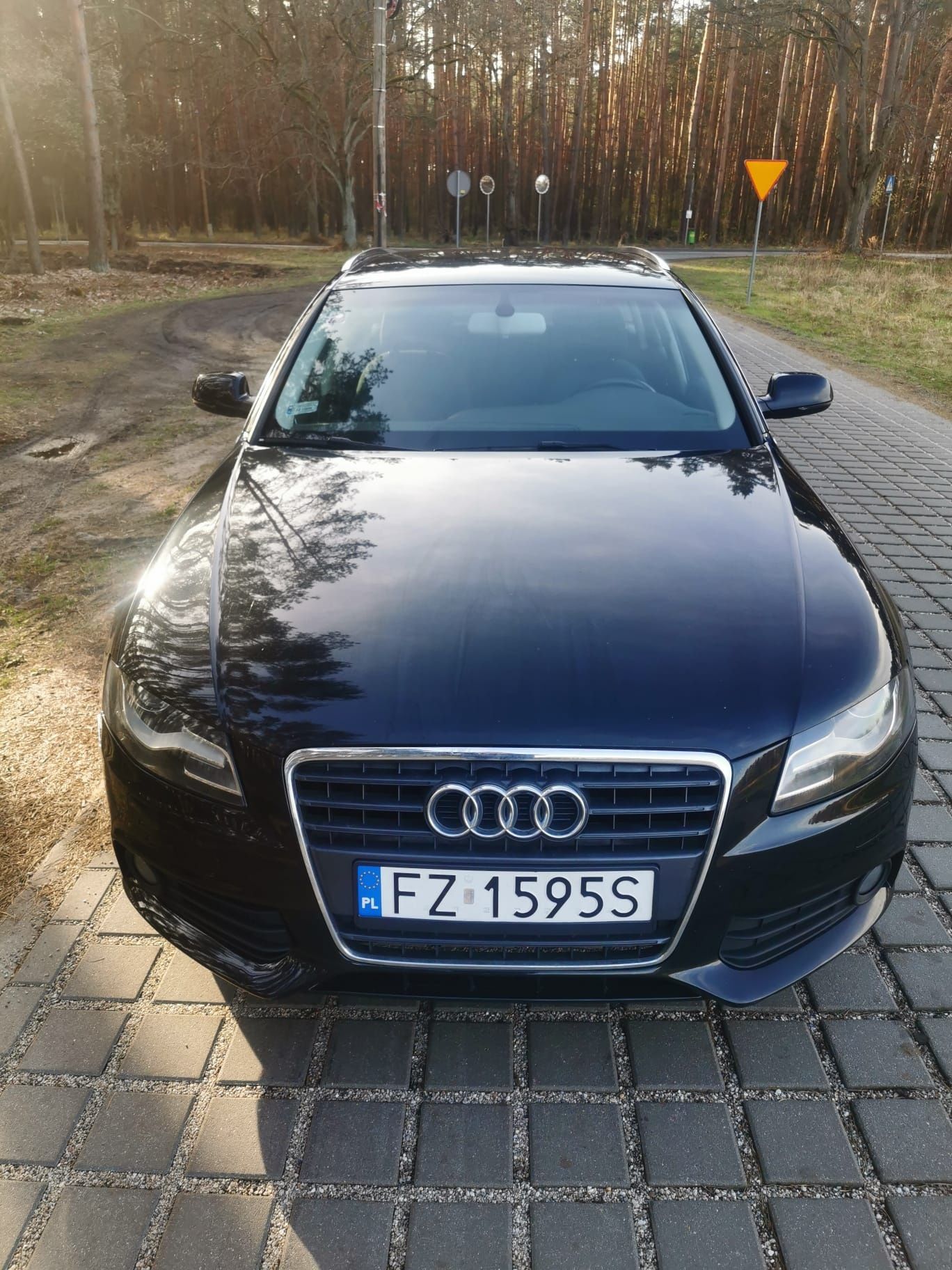 Audi A4 B8 kombi 2010 rok 1.8 benzyna 2010 rok