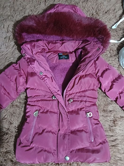 Зимова курточка на 3-4р
