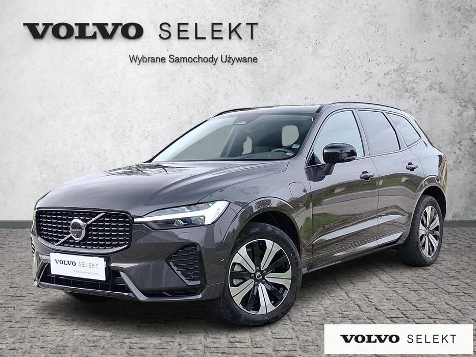 Volvo XC 60 T6 Plug-In Hybrid AWD Plus Dark, Cam 360°, Panorama