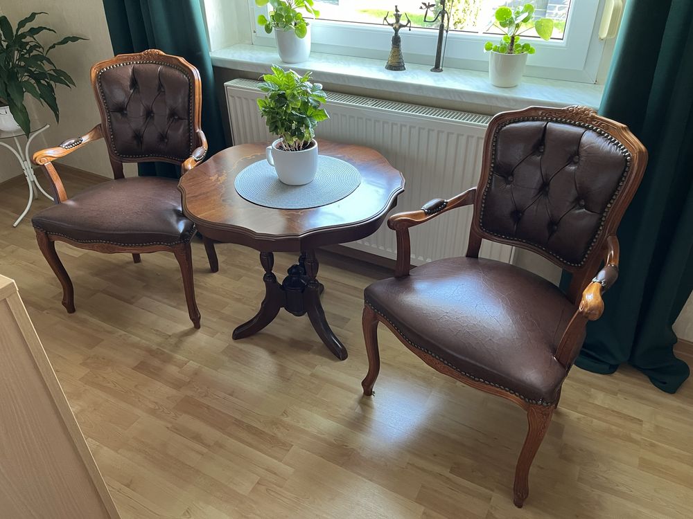 Meble stylowe komplet stół z krzesłami