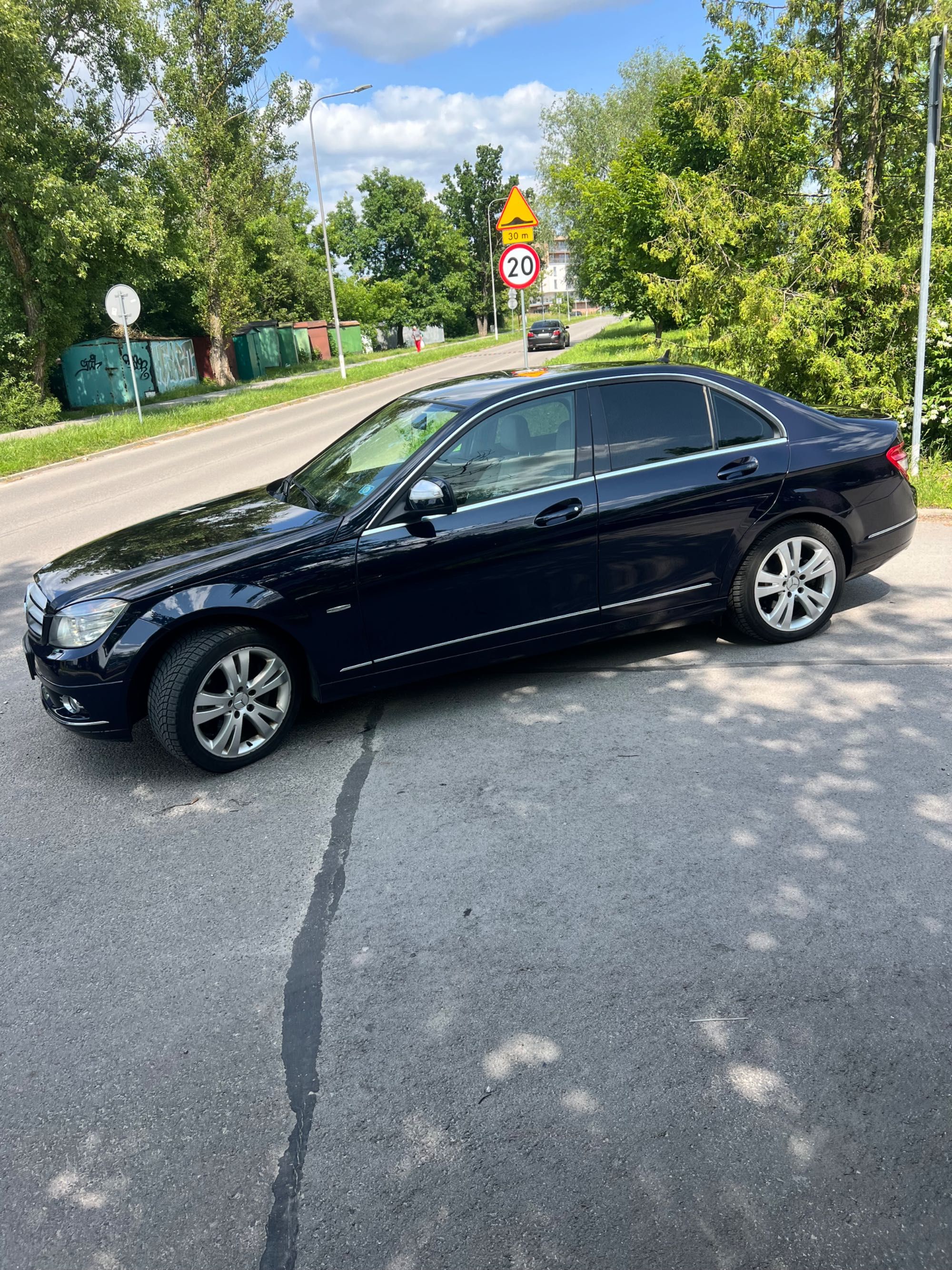 Mercedes C_Klasa_Avangarde_Automat_Bezwypadek_NiskiPrzebieg2Wlasciciel