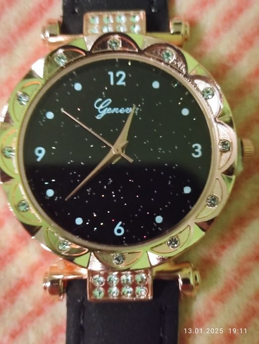 Zegarek damski na pasku