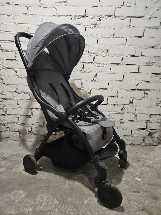 Wózek KEEK MOON do samolotu lekka spacerówka