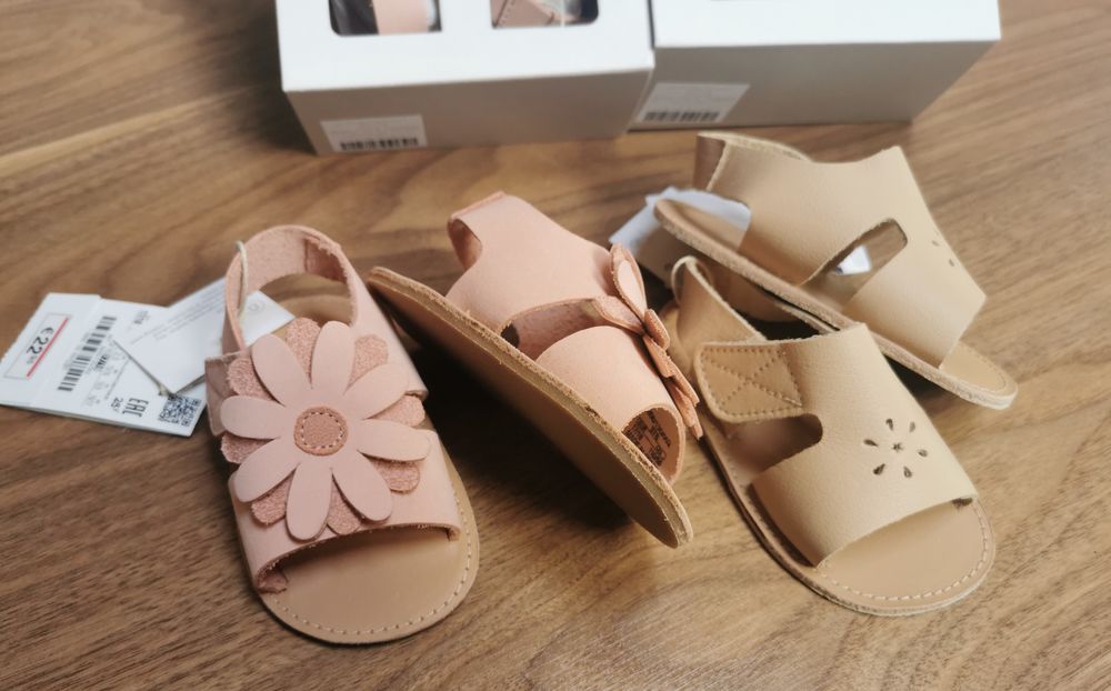 OSTSTNIA PARA Zara SKÓRA sandały roz. 17/18