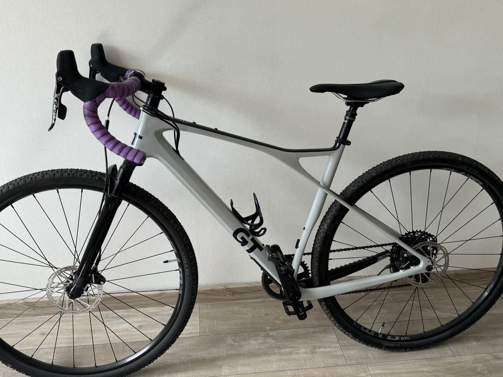 GT Carbon X GRADE amortyz niemal nówka! Gravel idealny