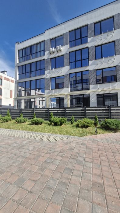 Євродвокімнатна квартира в розвиненому районі Гостомеля