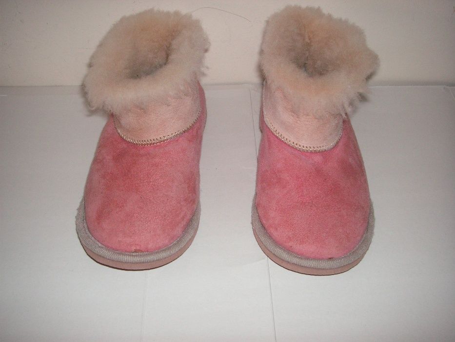 Pantufas / Botas com Pelo de Carneiro