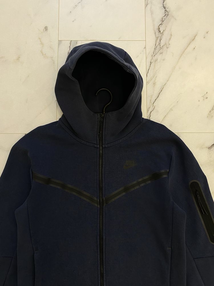 Зипка Nike tech fleece