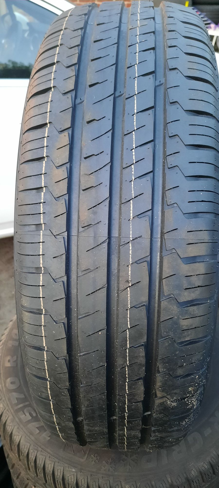 Nowe opony letnie Hankook 205/65r16c komplet 2024r+Gratis