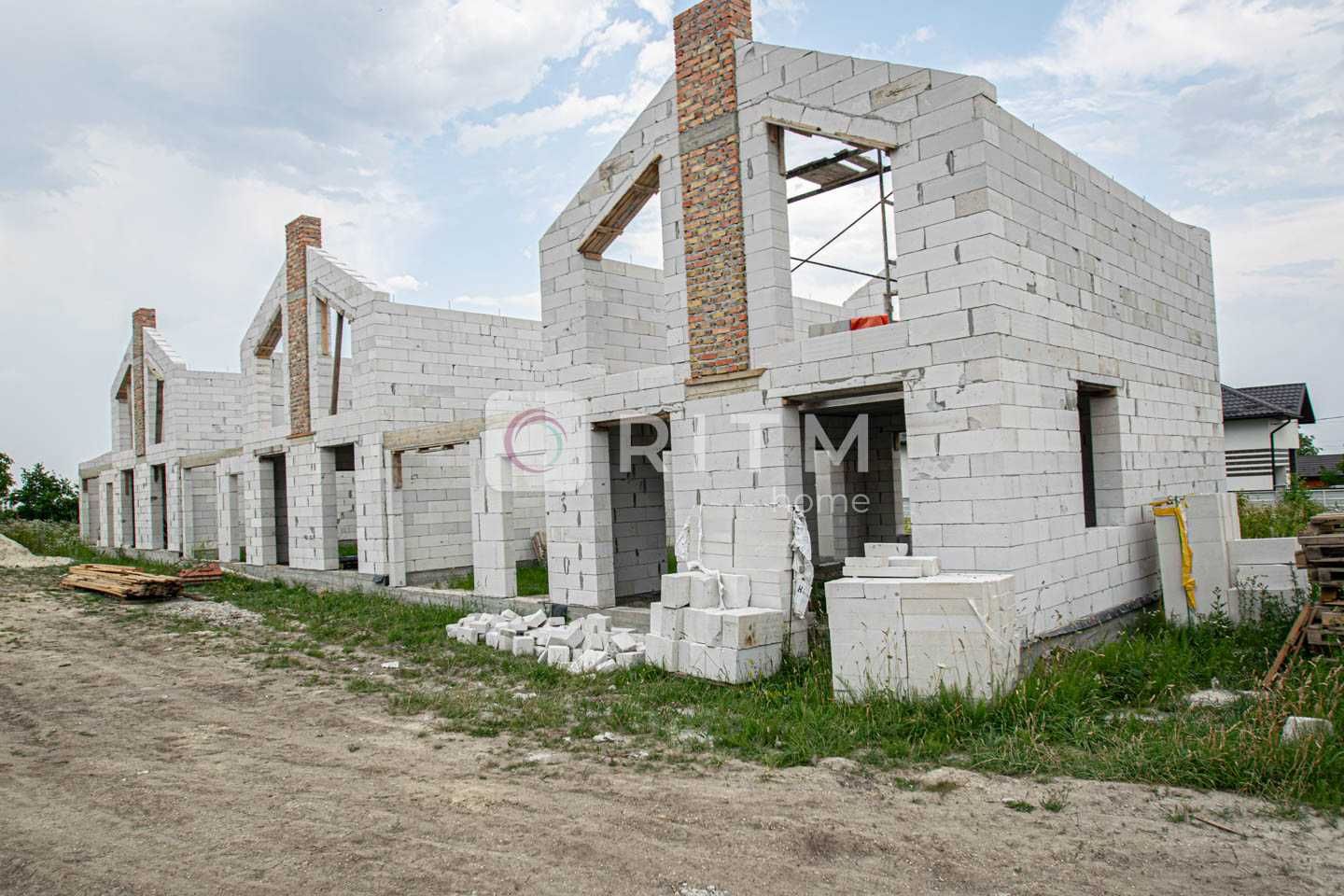 Продається котедж 115 м2 Підгороднє