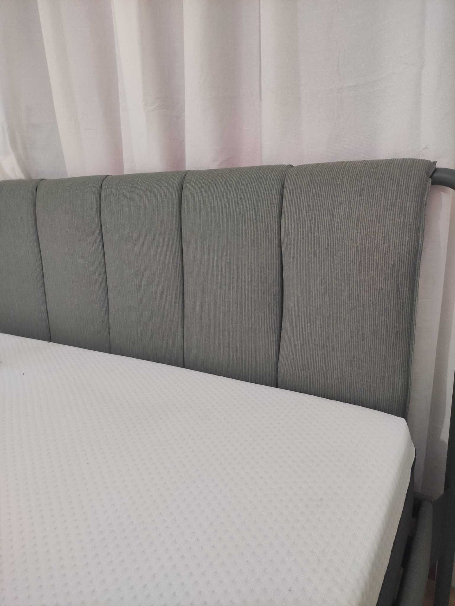 Conjunto de quarto C/ colchão EMMA, duas mesinhas de cabeceira e cama
