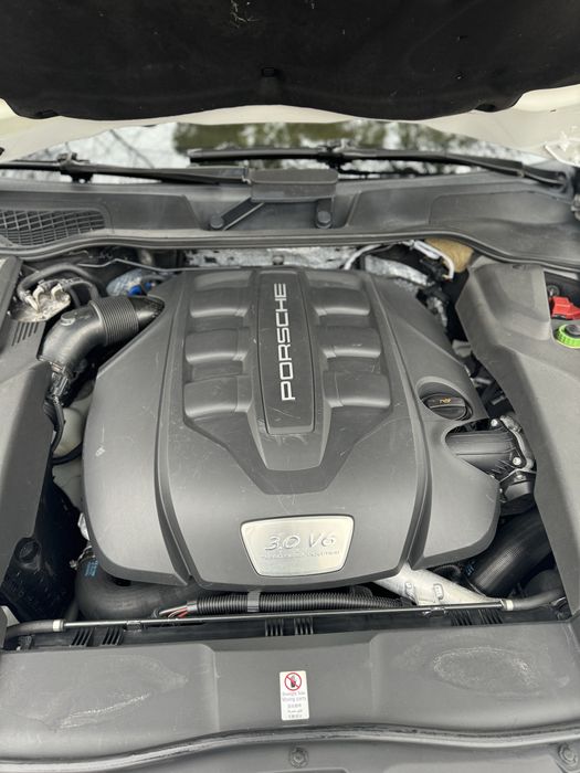Porsche Cayenne 3.0 diesel рассмотрю ОБМЕН