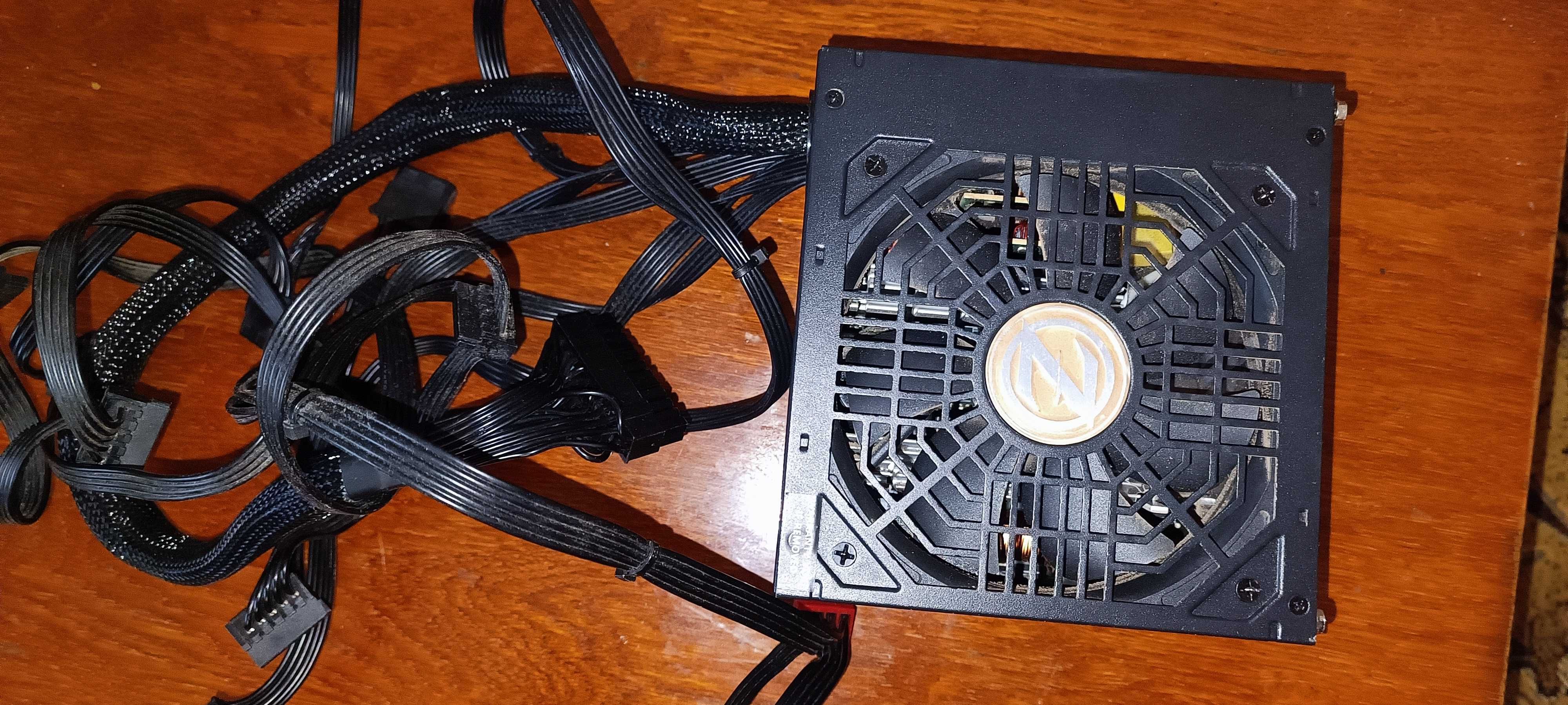 Блок живлення Zalman GigaMax ZM650-GVII