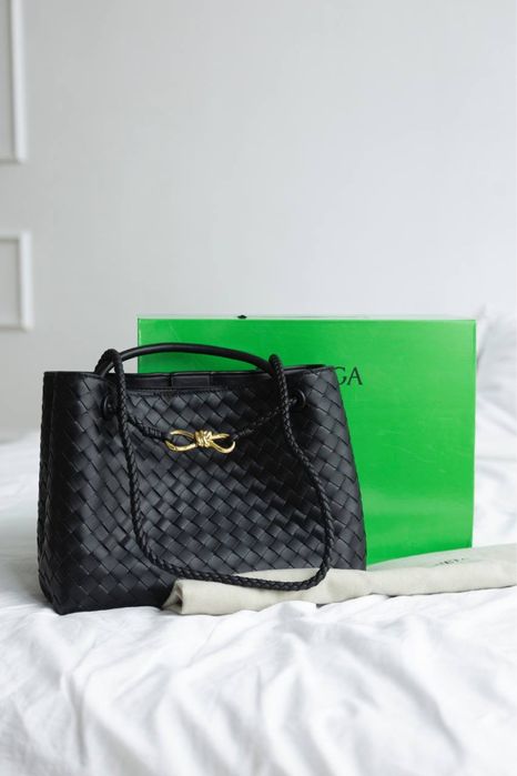 Сумка тоут Bottega Veneta Andiamo зі шкіри з плетінням Intrecciato