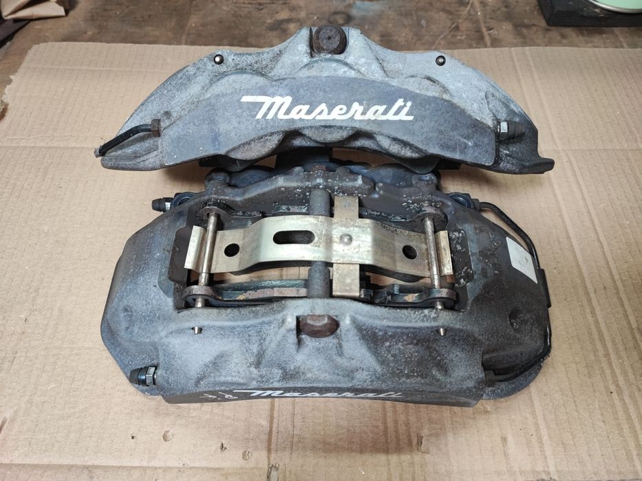 Pinças Brembo 6pot Maserati