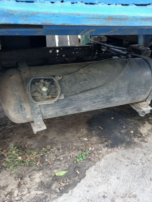 Продам зіл на ходу