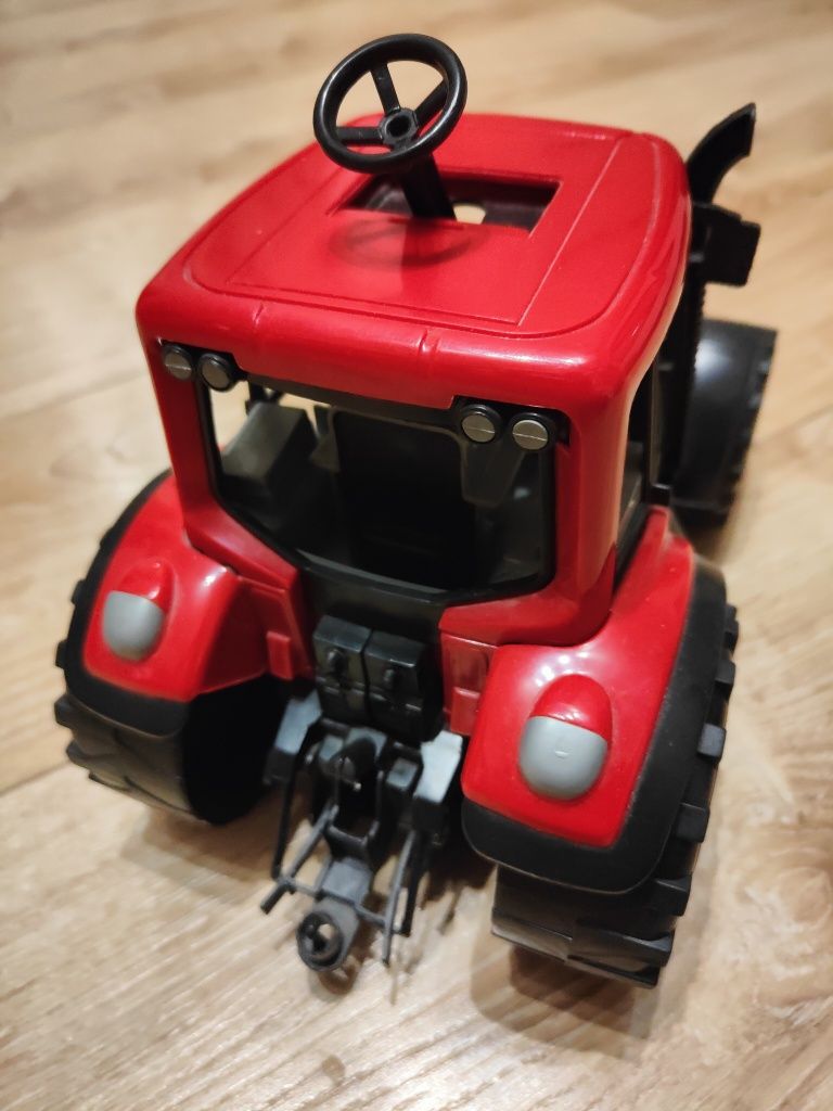 Duży traktor zabawka