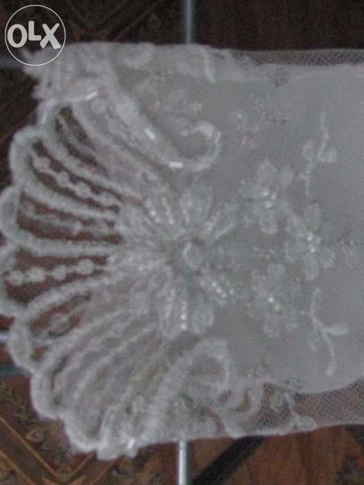 Продаю красивые кружевные свадебные перчатки б/у