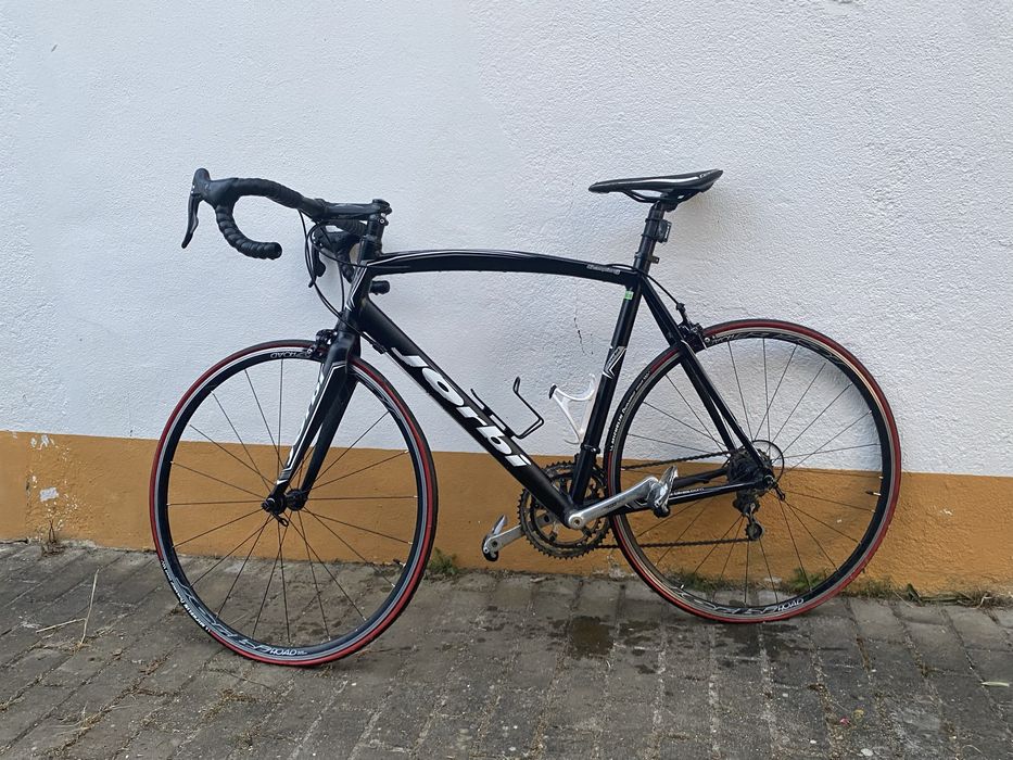 Bicicleta de estrada jorbi