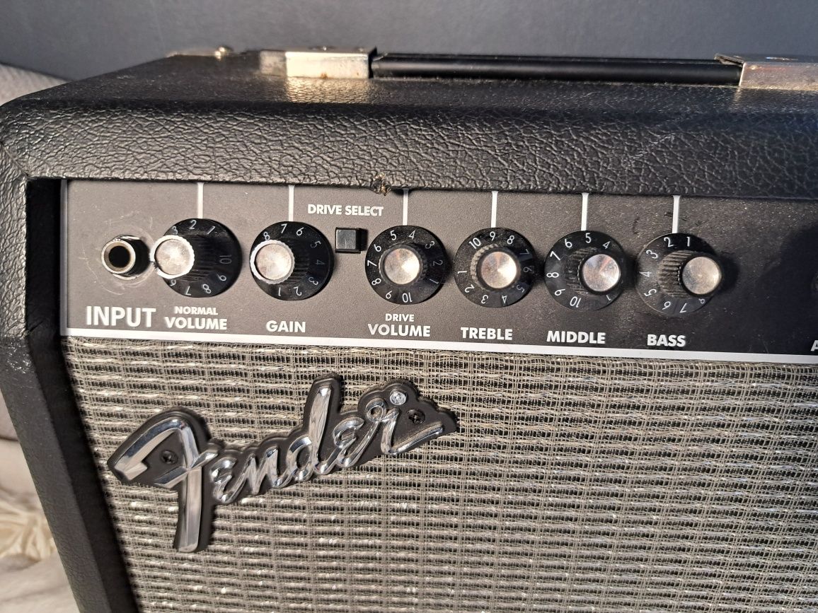 stratocaster fender + wzmacniacz