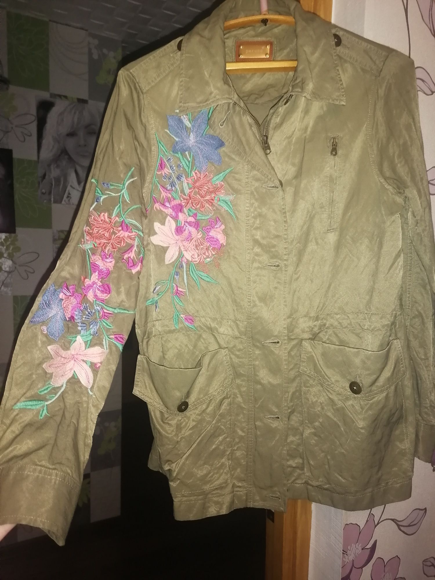 Ветровка женская M&S 46р. Подарунок