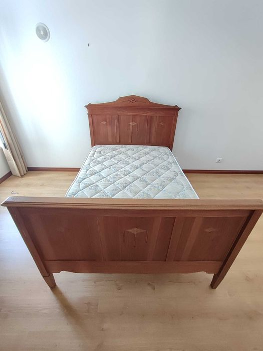Cama antiga anos 60