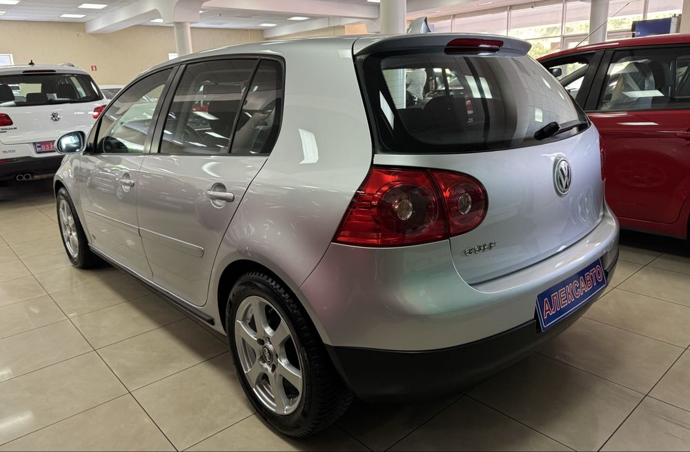 Volkswagen Golf V 1.6MPi 8V 5МКПП 2006 р.в. (102 к.с.)