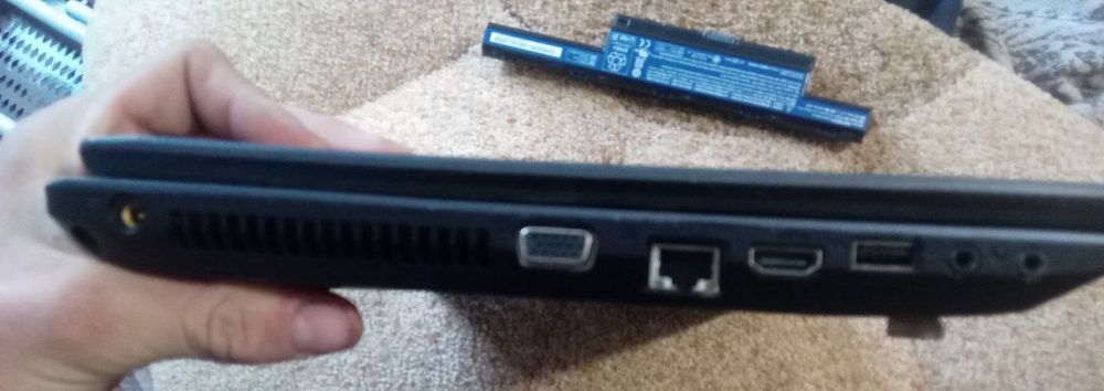 Продам ноутбук проблема с экраном