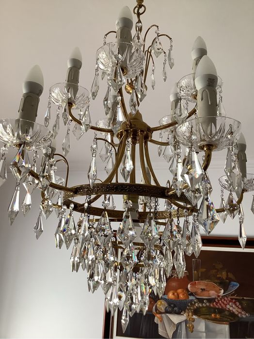 Candeeiro em cristal de grande qualidade com onze  lanpadas