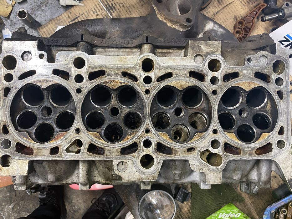 ГБЦ 1.8Т AWT під ремонт