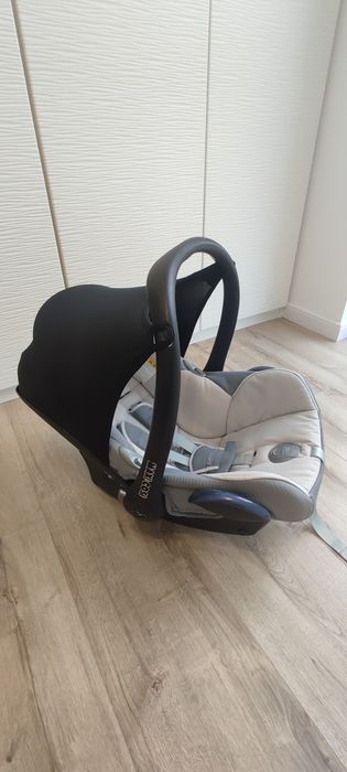 Fotelik Maxi - Cosi 0-13 kg + baza Maxi - Cosi EasyFix