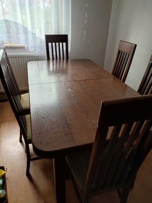 Stół i 6 kszeseł