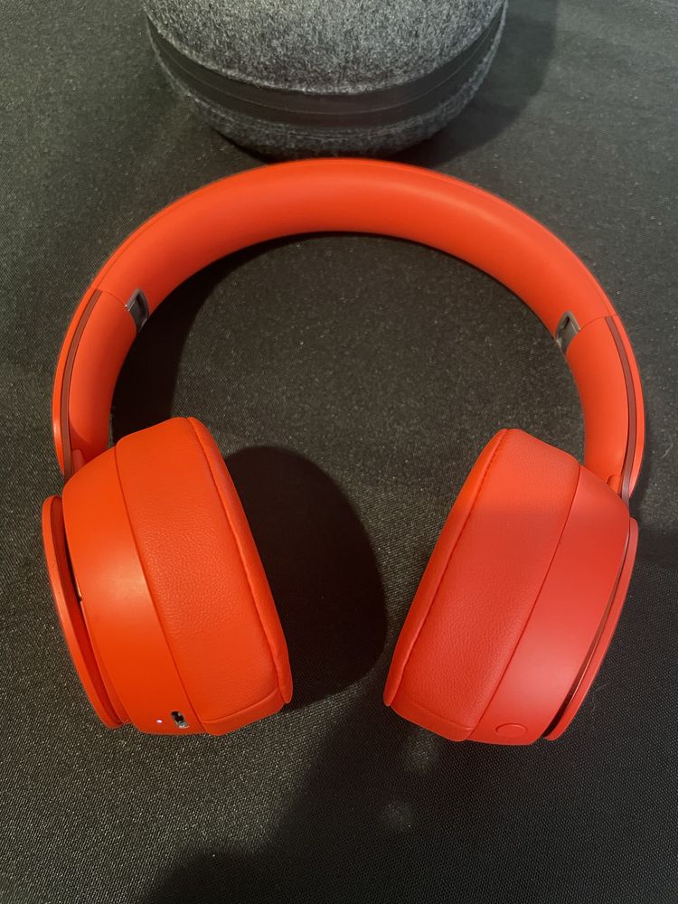 Nowe Beats Solo Pro Wireless ANC Product Red Słuchawki Bezprzewodowe