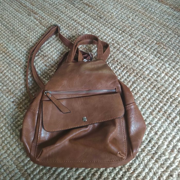 Torebka plecak skórzany