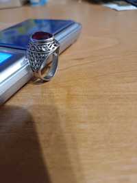 Кольцо серебряное с рубином